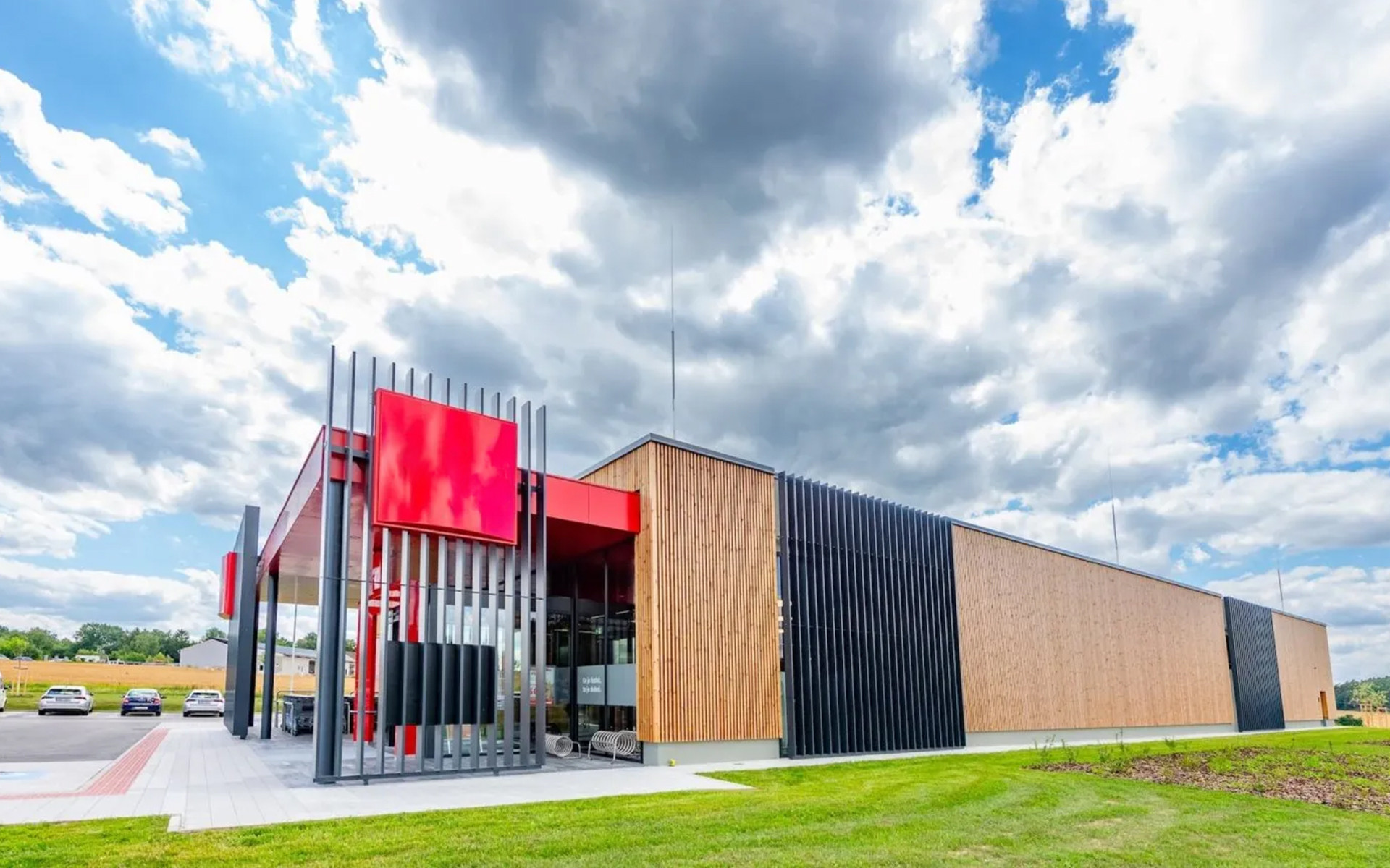 Timber supermarket built with prefabricated modular elements