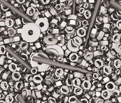 barre-filettate-dadi-e-rondelle-met