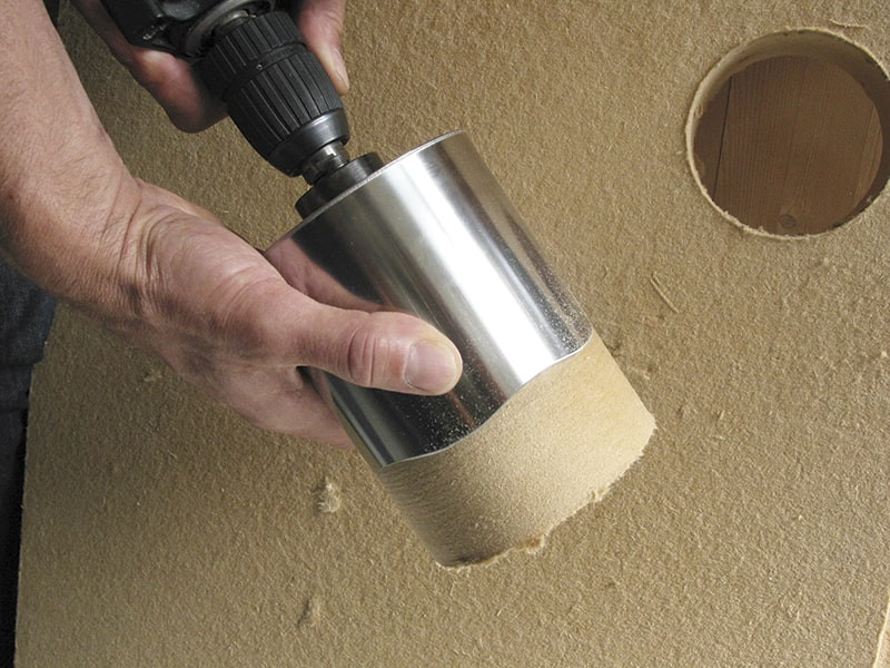 applicazione-fresa-per-pannelli-isolanti-in-fibra-di-legno-lfa-hole-cutter