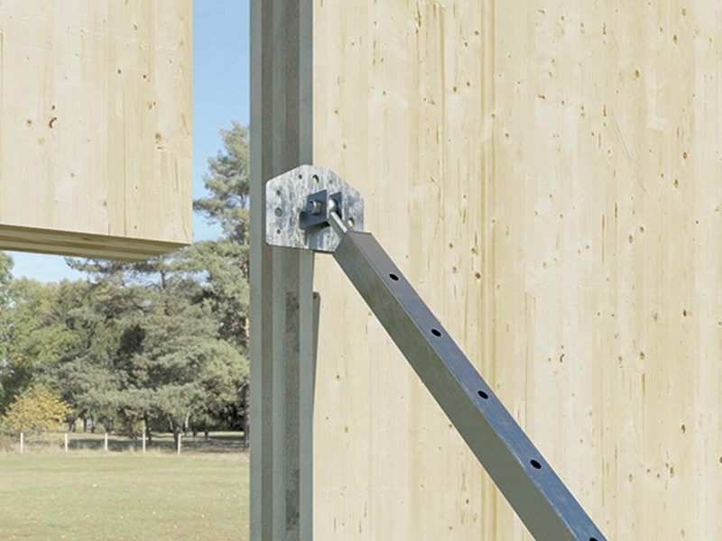 applicazione-supporto-nel-montaggio-case-in-legno-giraffe