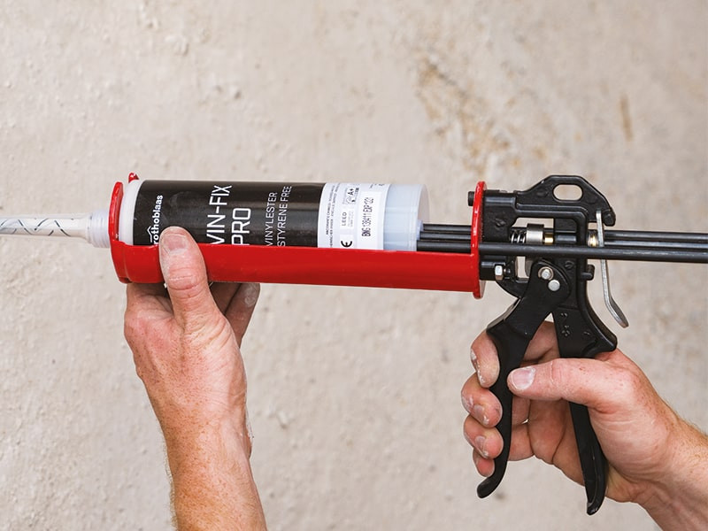 pistola-speciale-per-cartucce-da-400 ml-mammoth