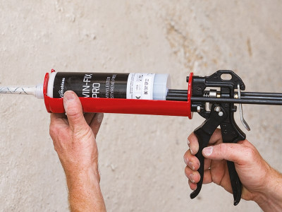 pistola-speciale-per-cartucce-da-400 ml-mammoth