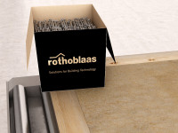 vite-a-testa-svasata-hbs-softwood-bulk-applicazione-1